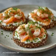 Canap&eacute;s Fr&iacute;os con Salm&oacute;n Ahumado